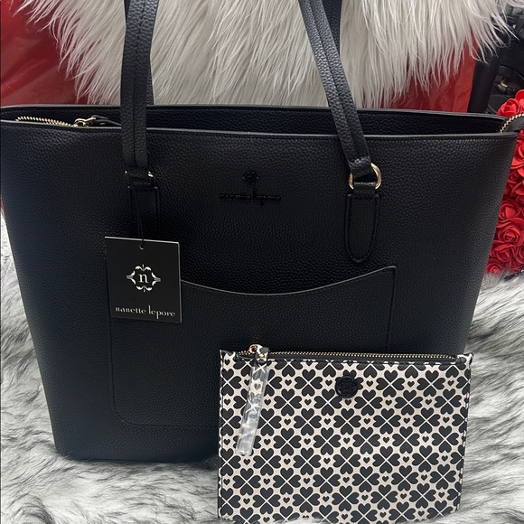 Nanette Lepore Handbags - Nanette Lepore Black Tote with Geometric Pouch